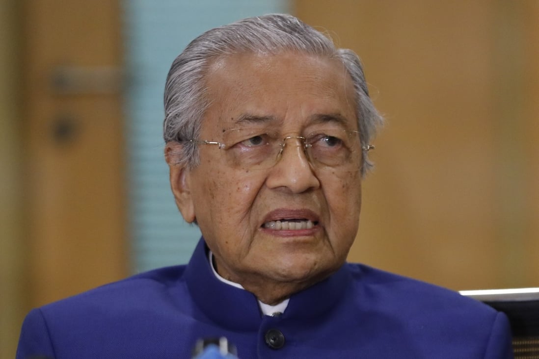 Malaysia’s former Prime Minister Mahathir Mohamad speaks during a press conference in Kuala Lumpur on August 7. Photo: EPA