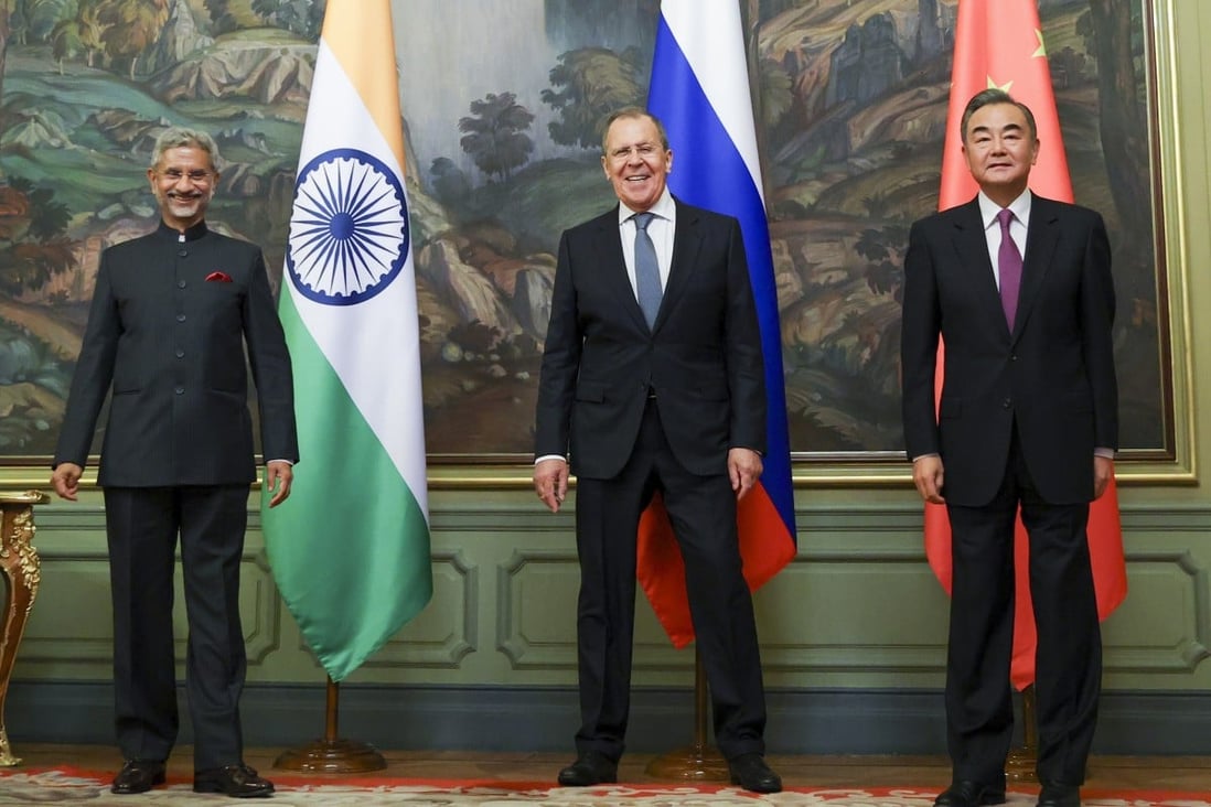 India's Foreign Minister Subrahmanyam Jaishankar, left, Russia's Foreign Minister Sergey Lavrov, and China's Foreign Minister Wang Yi, pose for a photo in Moscow on Thursday. Photo: AP India's Foreign Minister Subrahmanyam Jaishankar, left, Russia's Foreign Minister Sergey Lavrov, and China's Foreign Minister Wang Yi, pose for a photo in Moscow on Thursday. Photo: AP