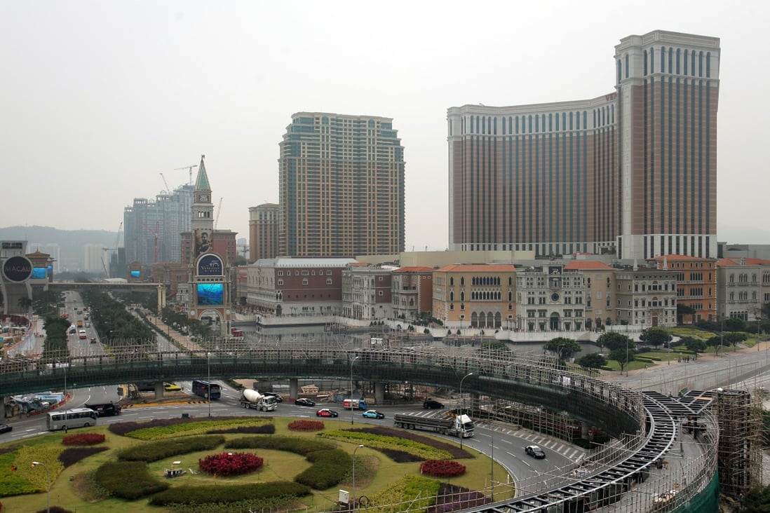 If the travel bubble between Hong Kong and Macau opens, you can take advantage of some special deals at hotels including The Four Seasons Hotel Macao (left) and The Venetian Macao (right).