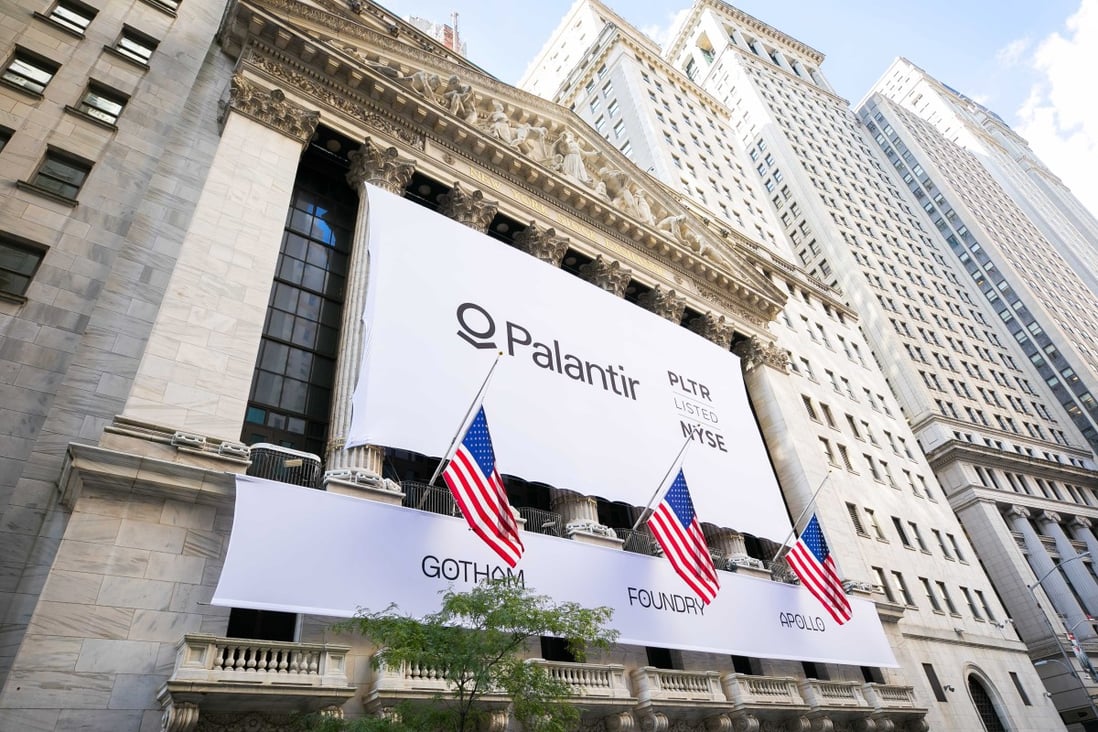 Palantir signage at the New York Stock Exchange during the company’s initial public offering via a direct listing on September 30, 2020. Photo: EPA-EFE