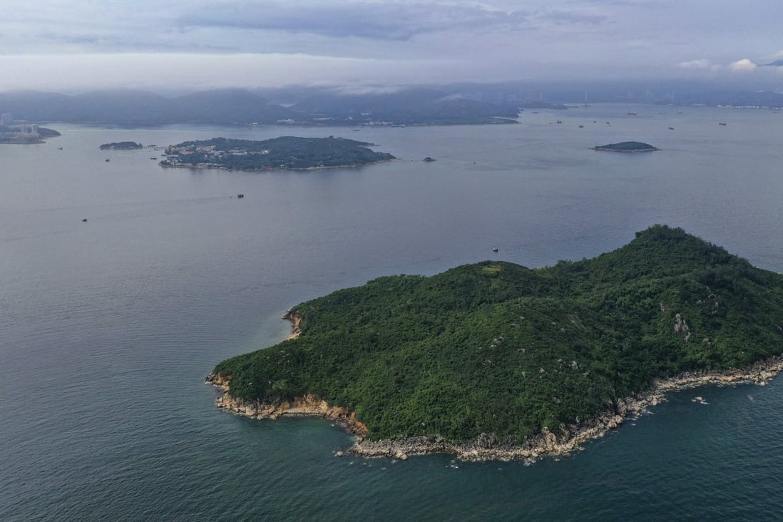 Artificial islands off Lantau Island would be built in the sea near Sunshine Island, Peng Chau (back left) and Siu Kai Yi Chau (back right). Photo: Martin Chan