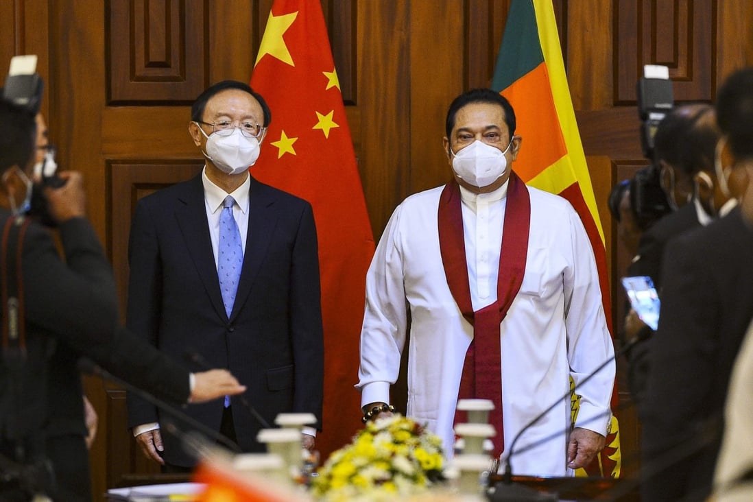 Chinese diplomat Yang Jiechi met Sri Lankan Prime Minister Mahinda Rajapaksa in Colombo last week. Photo: AFP