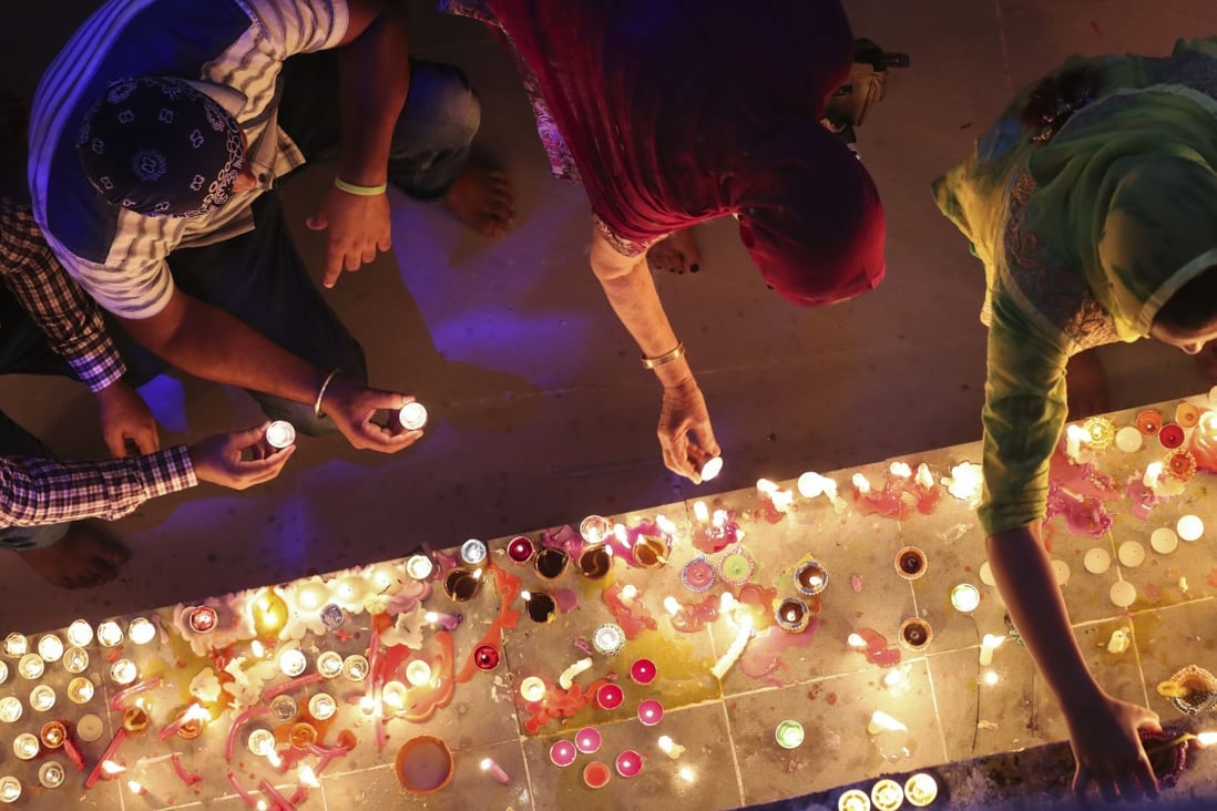 Indians celebrate Diwali at the Sikh Temple in Wan Chai. Photo: K.Y. Cheng