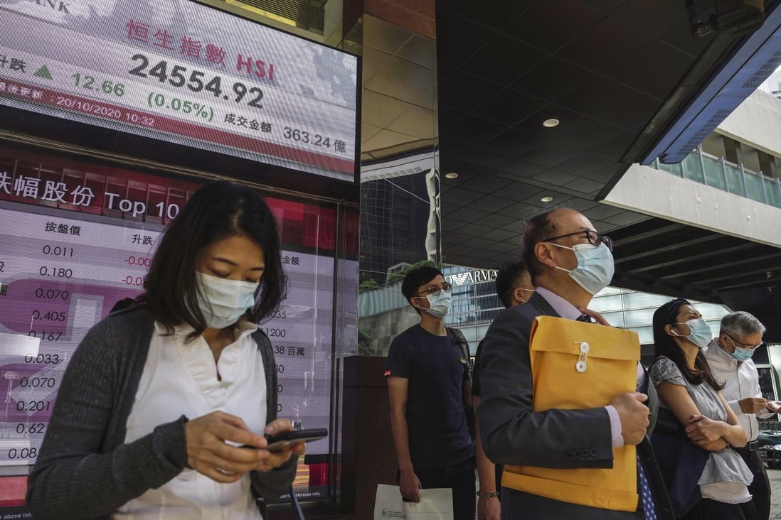Hong Kong’s benchmark share index has been weighed down by poor earnings outlook of its constituent members. Photo: AP Photo