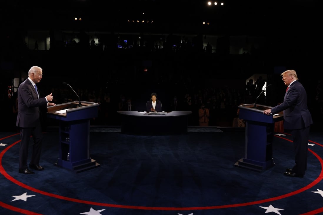 Joe Biden (L) and US President Donald Trump participate in the final presidential debate at Belmont University in Nashville, Tennessee. Photo: EPA-EFE