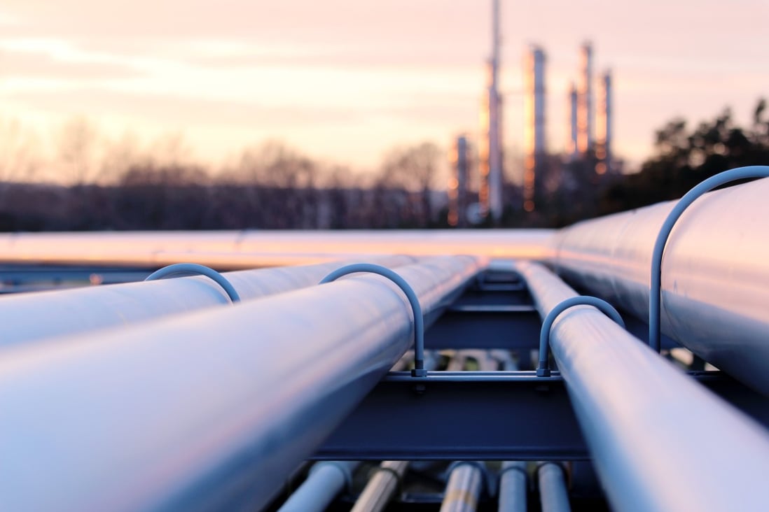 PetroChina and Sinopec, two of China’s state-owned oil giants, spun off their pipeline assets into a new state-owned vehicle called PipeChina in the past year. Photo: Shutterstock