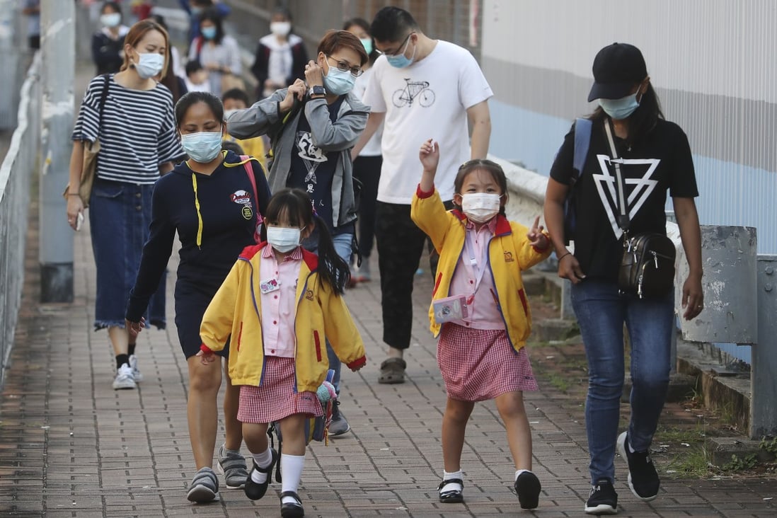 Children being picked up from kindergartens in Kowloon Tong on November 12. The government has announced a 14-day suspension of face-to-face teaching at all kindergartens and day-care centres from Saturday amid an outbreak of upper respiratory infections. Photo: Edmond So