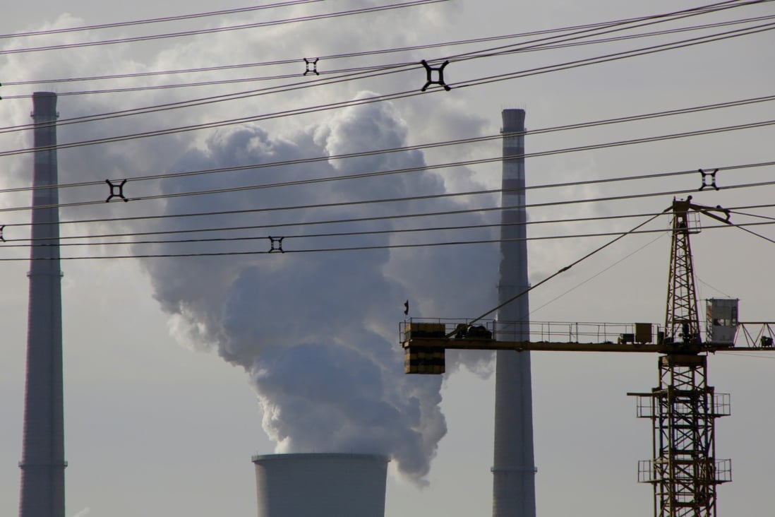 China is the world’s largest emitter of greenhouse gases. Photo: Reuters