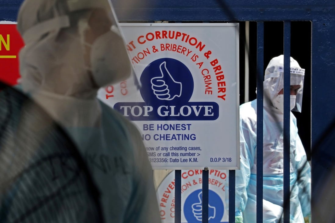 Malaysia S Top Glove Says Virus Outbreak May Push Prices Up