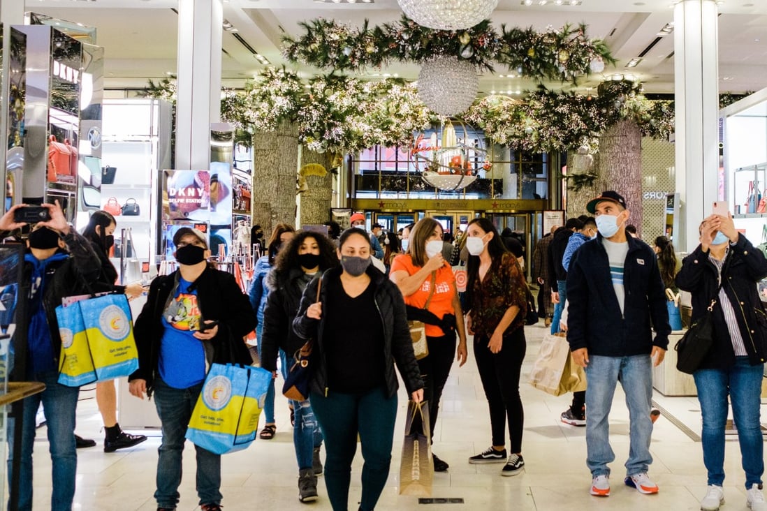 China’s retail sales for the first time surpassed 40 trillion yuan in 2019, up more than 42 per cent from 2015. Photo: Bloomberg