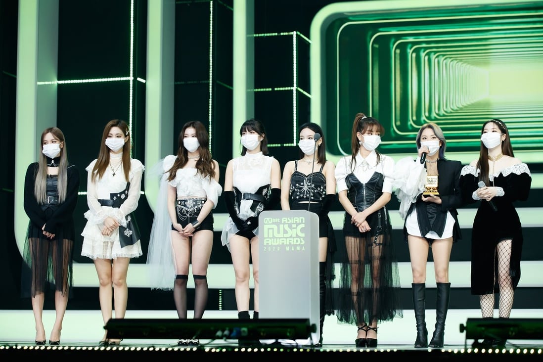 Twice win the award for most popular artist at Mama 2020. Photo: CJ ENM