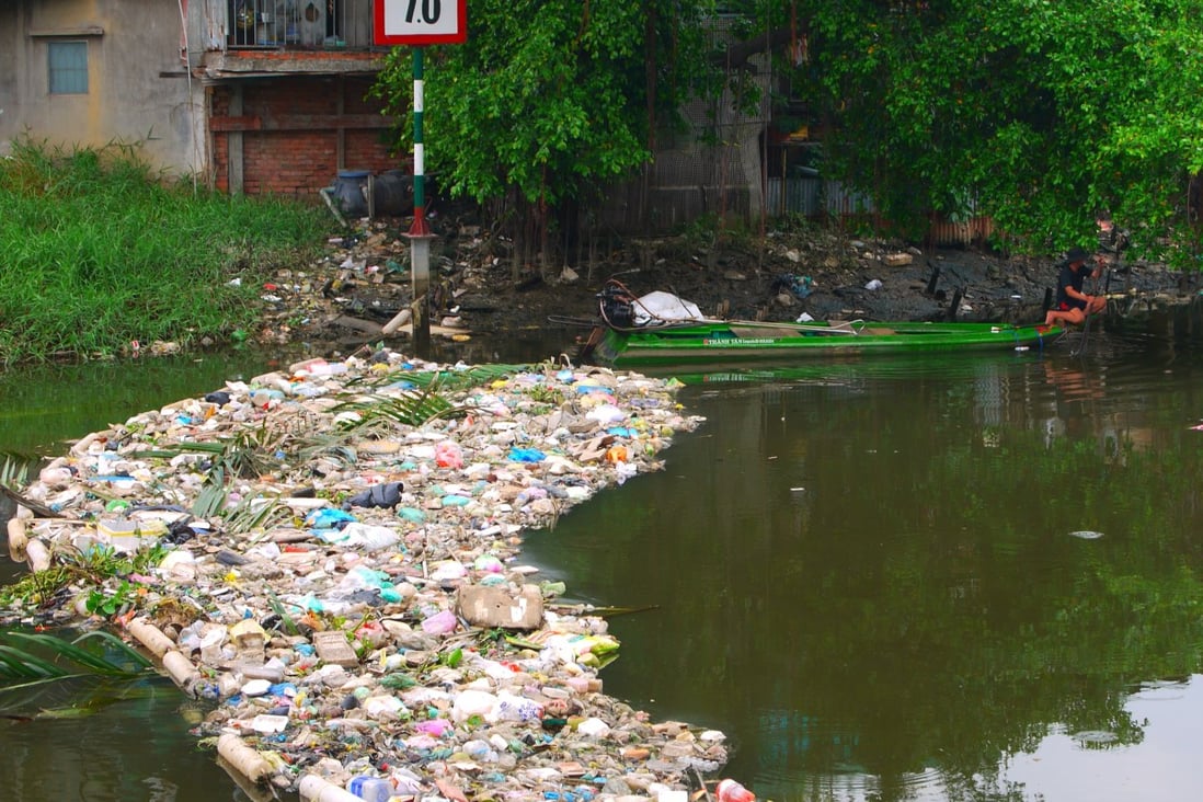 A river canal in Ho Chi Minh City choked by mostly plastic waste. Photo: Sen Nguyen