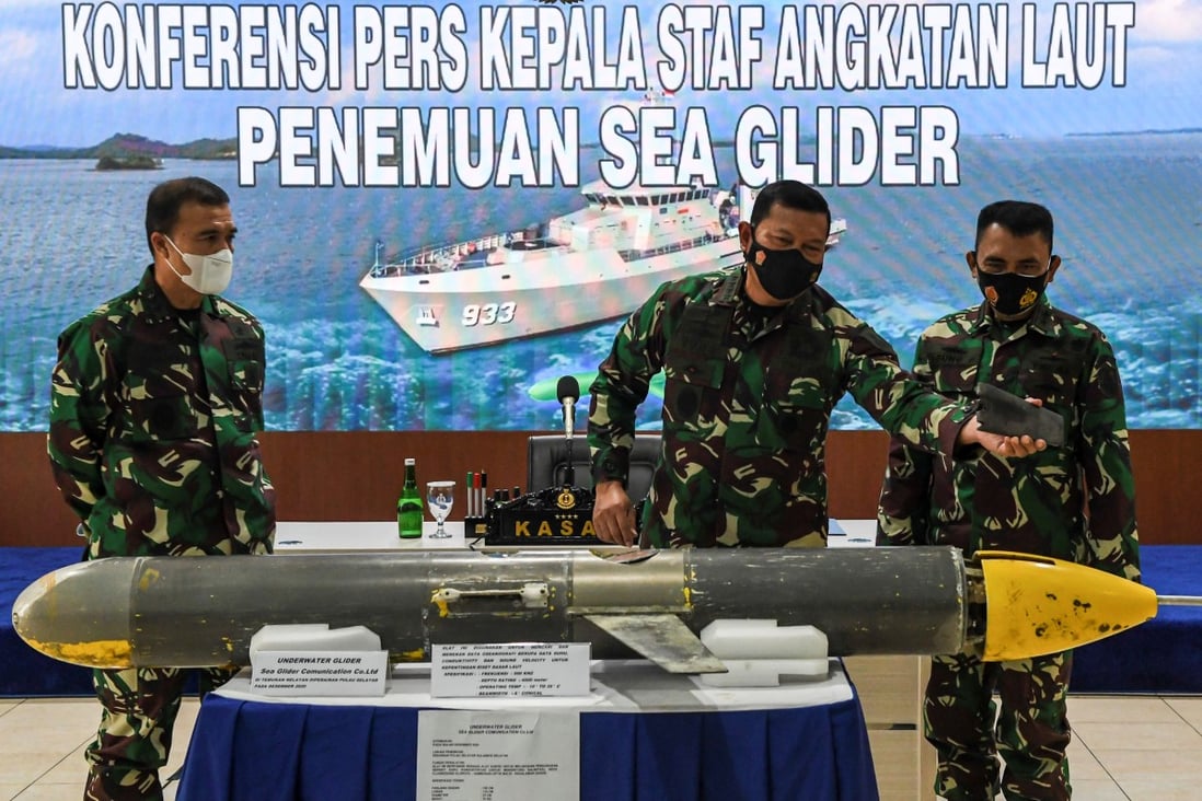 in Jakarta, Indonesia, on Monday, Indonesian Navy chief Yudo Margono explained how a ‘Sea Glider’ was found by fishermen near Selayar Island, South Sulawesi. Photo: Antara Foto/Reuters