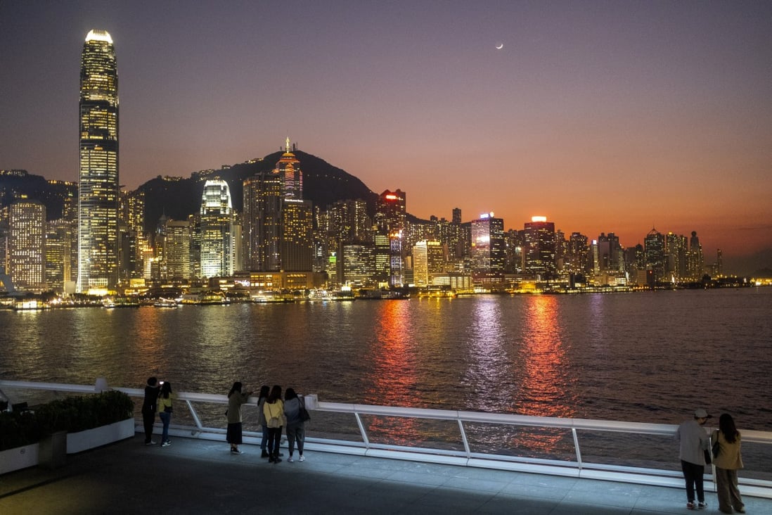 Elliott Management plans to close its Hong Kong offices and shift its employees to Tokyo and London as some question the city’s standing as an international financial centre. Photo: Sun Yeung