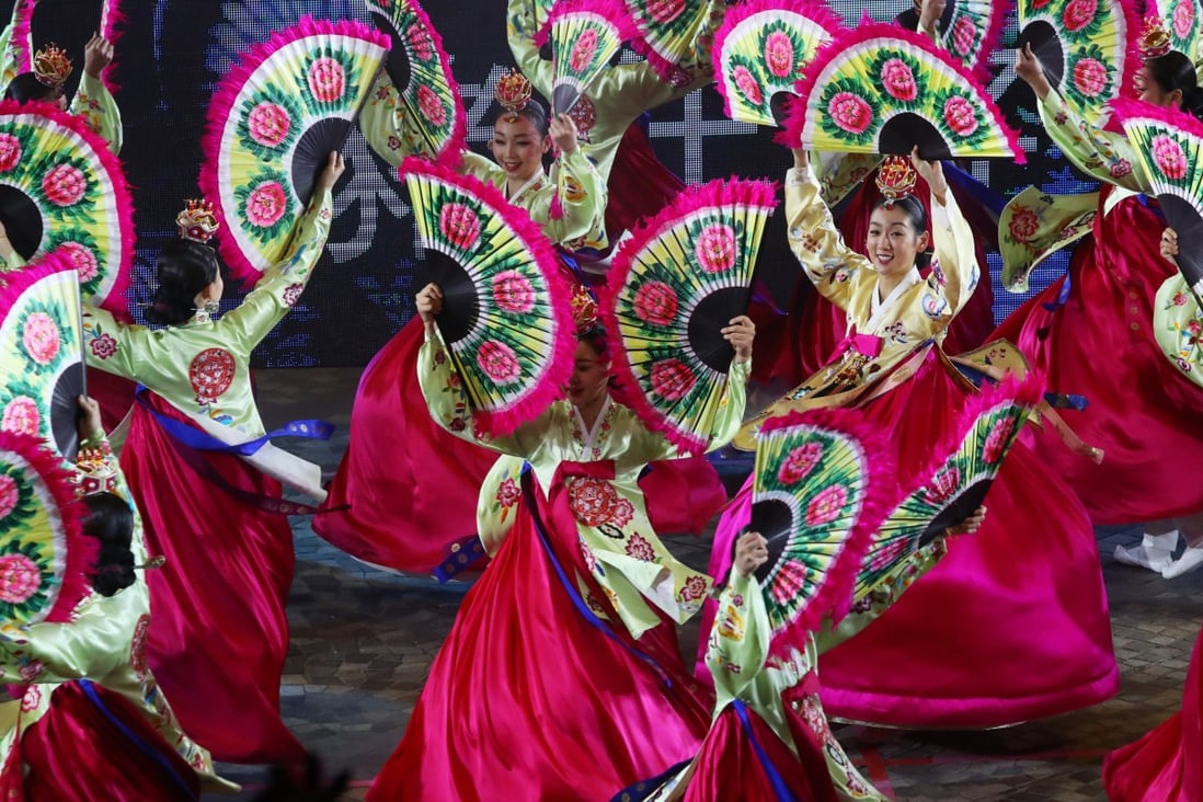 Coronavirus: Hong Kong's annual Lunar New Year night parade ...