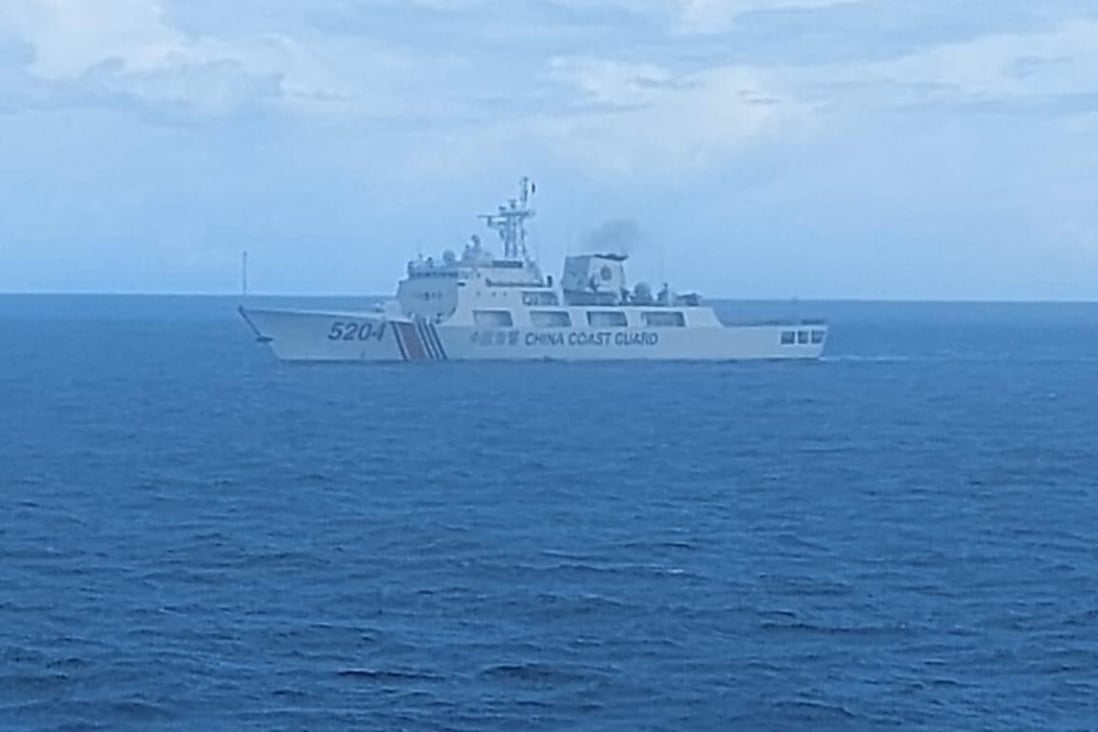 China gives coastguards power to fire on foreign ships in disputed