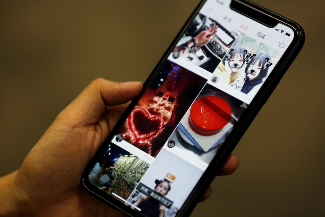 Kuaishou, China’s second-largest short video app, is preparing for its IPO, turning founders Su Hua and Cheng Yixiao into two of the country’s richest millennials. Photo: Reuters