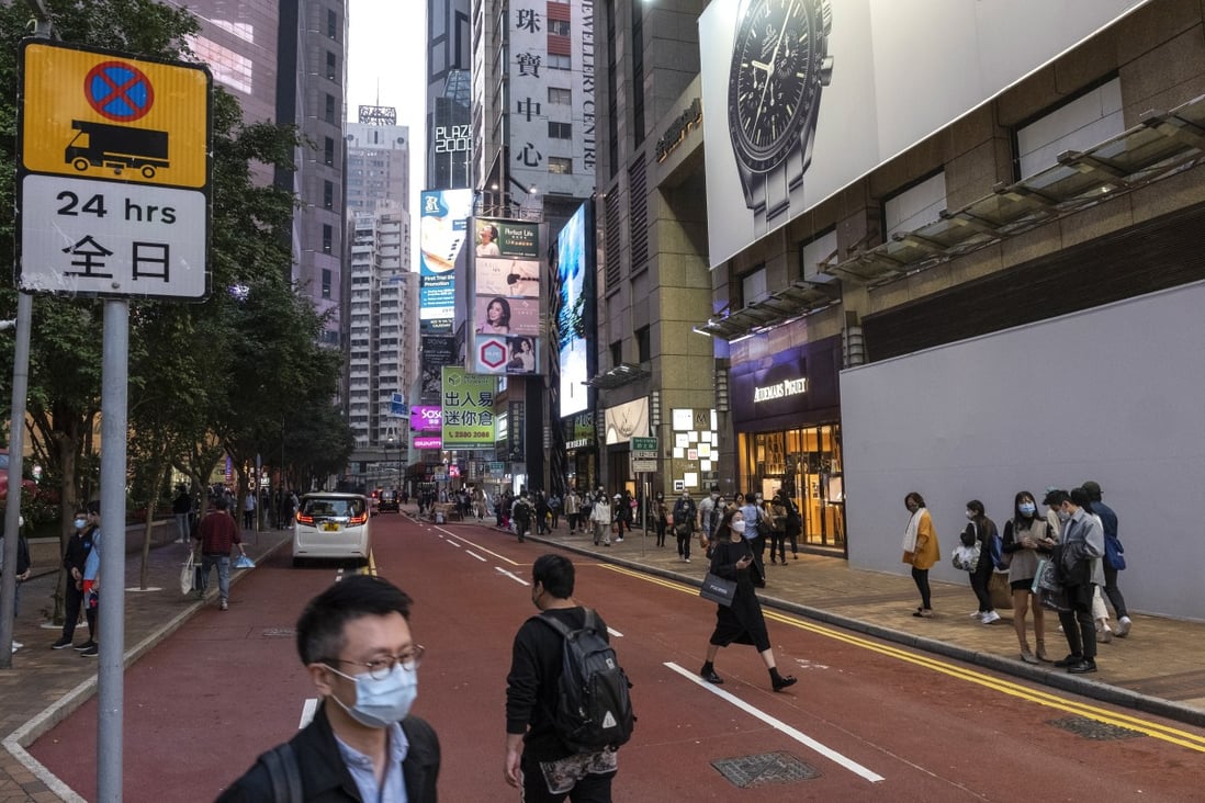 A general view of Russell Street in Causeway Bay, once the world's most expensive shopping street, on Christmas Eve, 2020. Photo: Sun Yeung