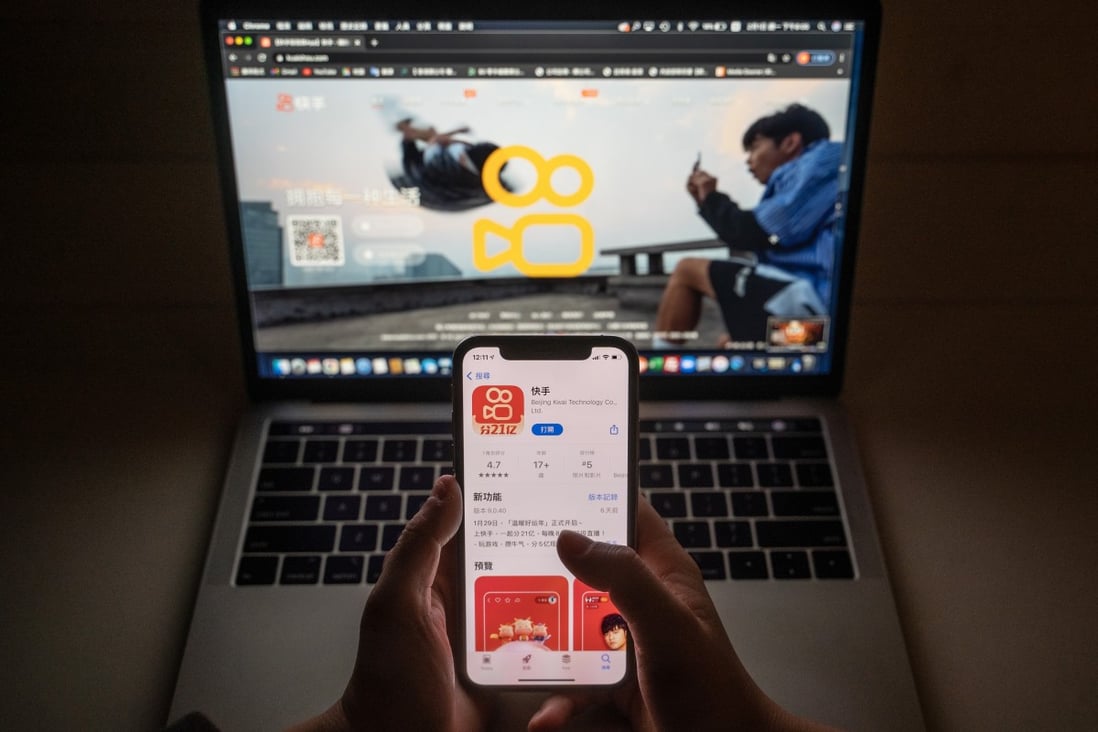 The Chinese short-video app operator is expected to fetch more than HK$300 per share, according to pre-trading grey market prices. Photo: Bloomberg