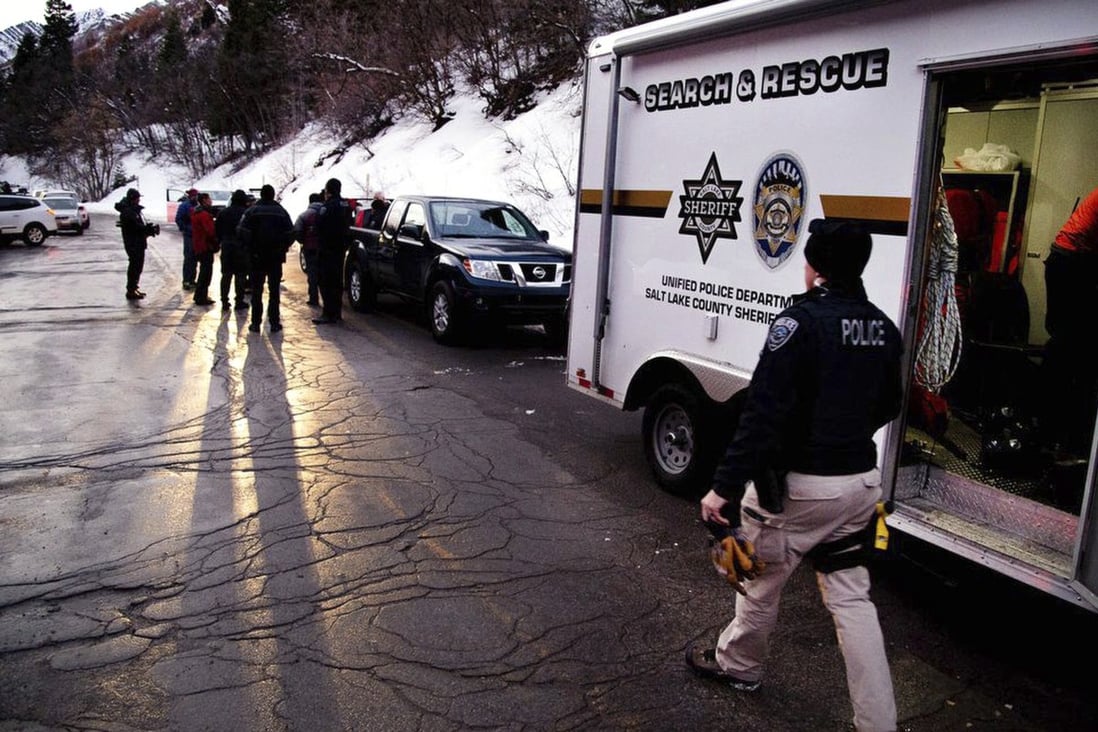 Salt Lake County Sheriff Search and Rescue crews respond to the top of Millcreek Canyon where four skiers died in an avalanche on Saturday. Photo: The Salt Lake Tribune via AP