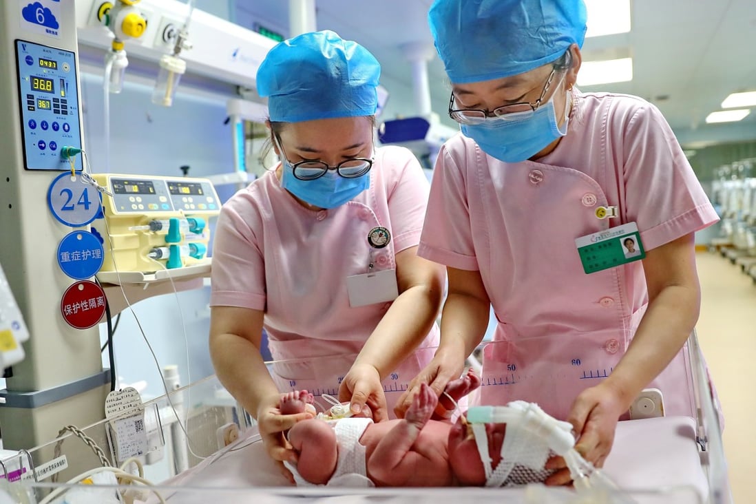 Chinese mothers gave birth to 14.65 million babies in 2019, the lowest level since 1961, but they are expected to have declined further in 2020. Photo: Xinhua