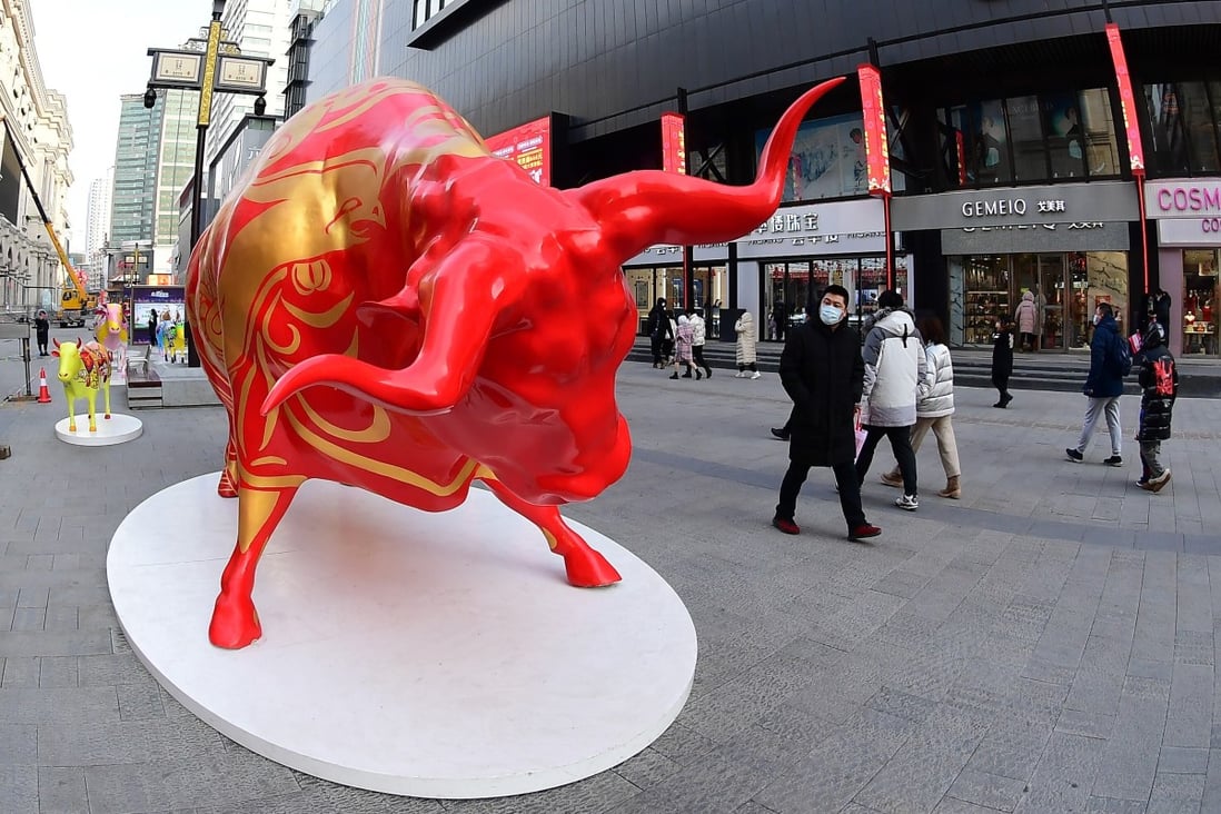 Ox-themed sculptures dot a street in Shenyang, in China’s northeastern Liaoning Province, ahead of the Lunar New Year, which starts on Friday. Photo: Xinhua