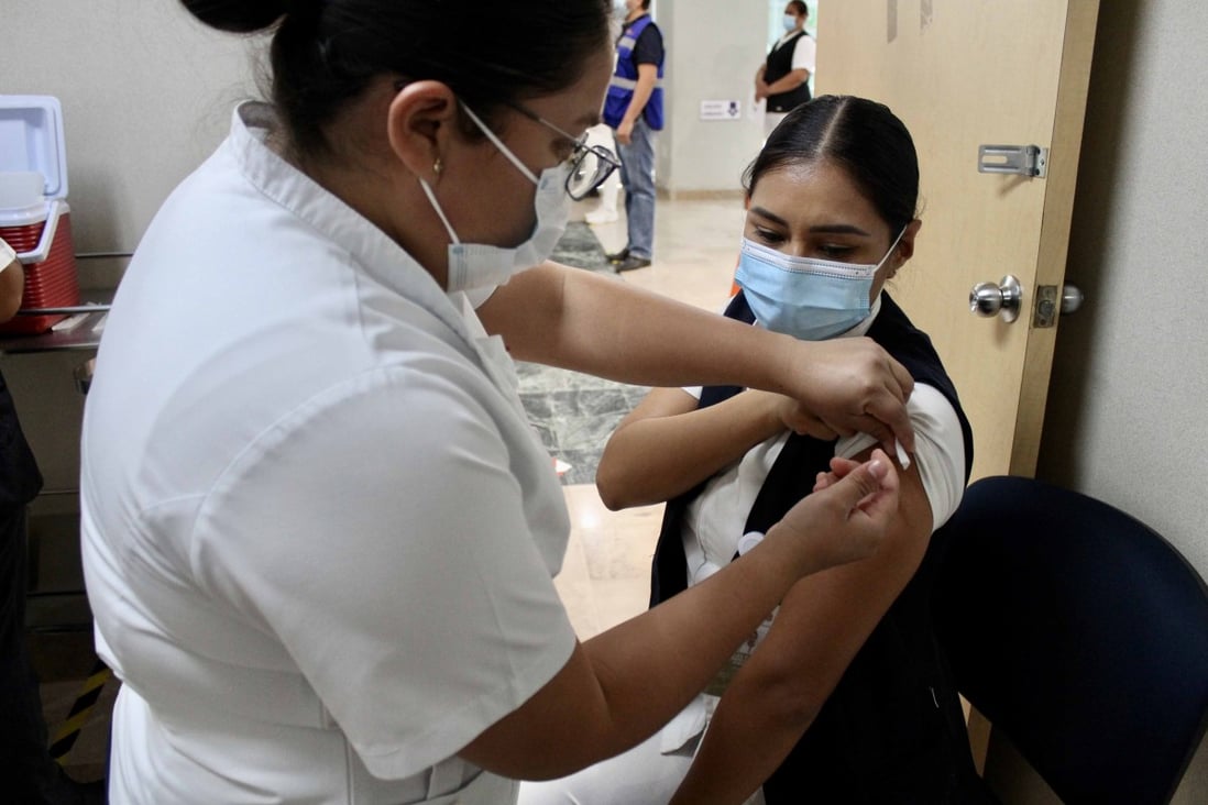 A nurse receives a Covid-19 vaccine dose in the state of Chiapas, Mexico. Photo: ZUMA Wire/dpa