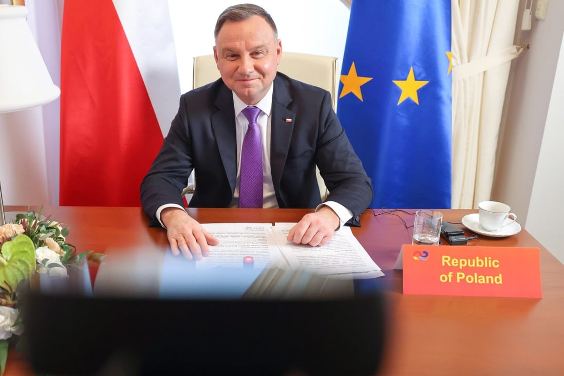 Polish President Andrzej Duda reportedly told China’s President Xi Jinping that Poland was willing to cooperate with China in the pandemic fight. Photo: EPA-EFE