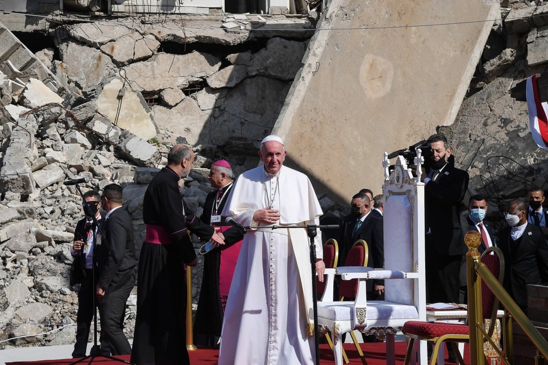 Pope Francis prays for war victims in Mosul, an Iraqi city left in ...