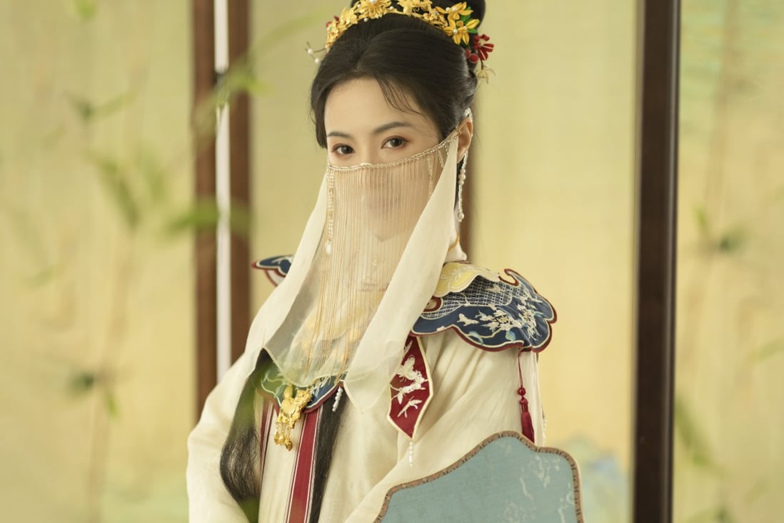 Mo Yun became a music uploader in 2018, and also promotes hanfu, a style of clothing in ancient China. She is one of a growing number of young people who have left traditional jobs for new professions powered by social media and online marketing. Photo: Bilibili