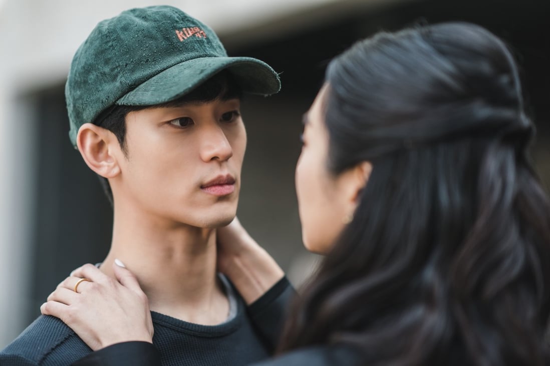 Kim Soo-hyun (left) in a still from It’s Okay to Not Be Okay. Kim is one of South Korea’s highest earning actors.