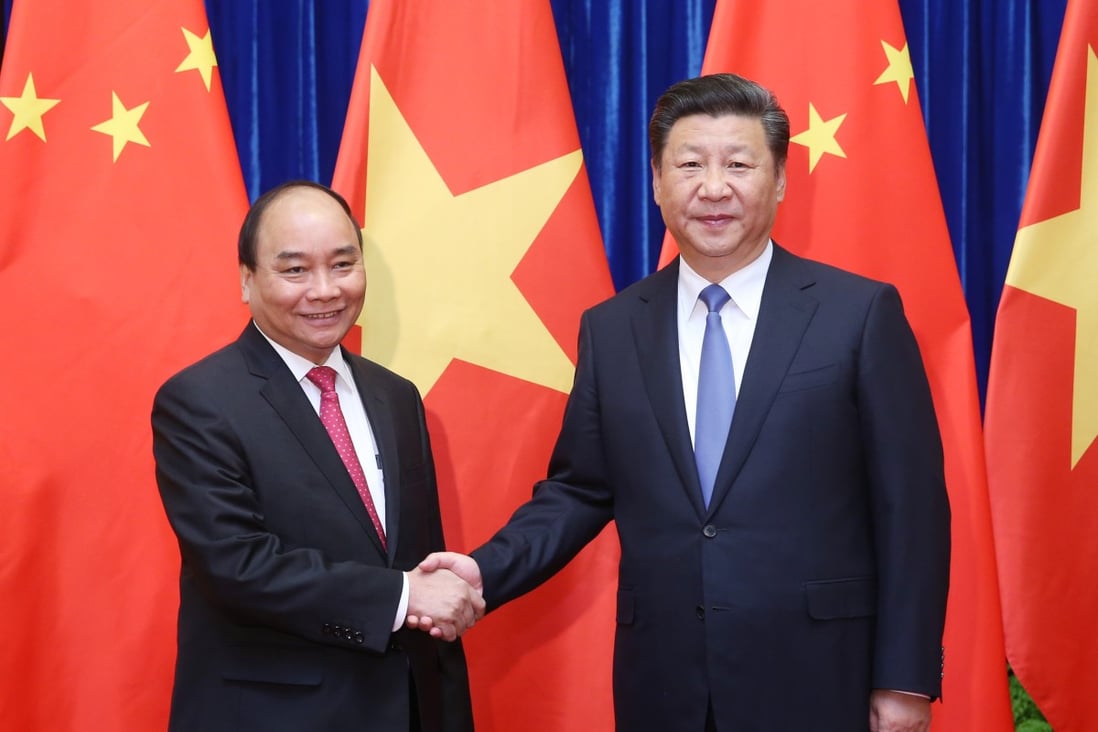 Chinese President Xi Jinping pictured with Nguyen Xuan Phuc in Beijing in 2016. Photo: Xinhua
