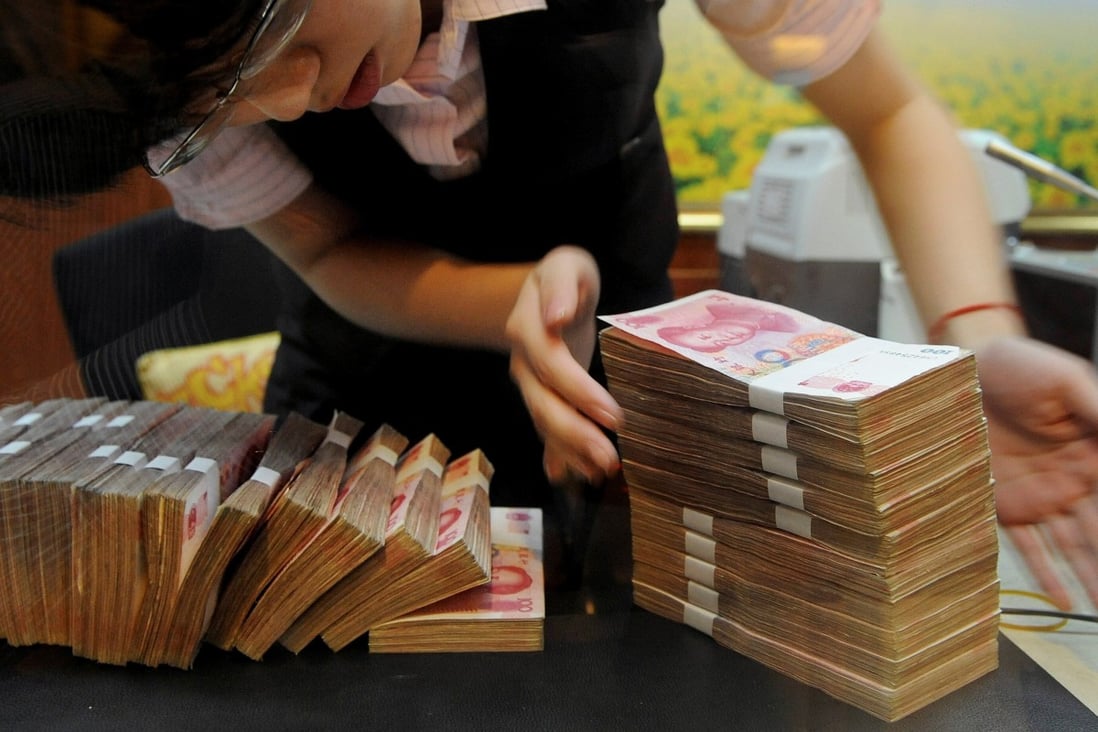 The yuan-US dollar exchange was 6.39 on Thursday afternoon, weakening from 6.36 on Monday. Photo: Reuters