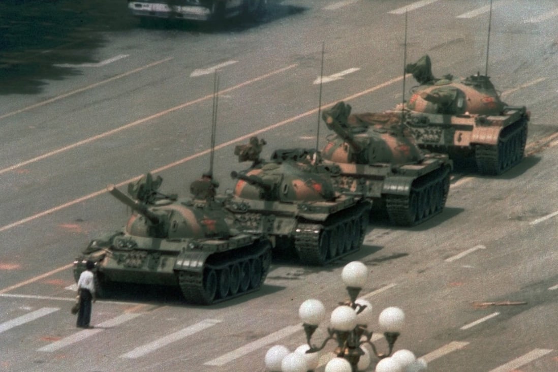 A Chinese man stands alone on June 5, 1989, to block a line of tanks heading east on Beijing's Changan Avenue in Tiananmen Square. Images of the iconic stand-off disappeared briefly from Microsoft search engine Bing on Friday. Photo: AP