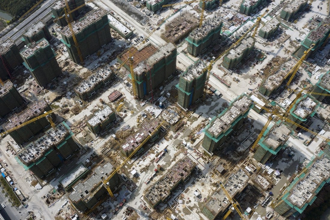 Residential buildings under construction on the outskirts of Shanghai are seen from the air on March 14. In April, new home values in 70 major Chinese cities grew at their fastest pace in eight months. Photo: Bloomberg