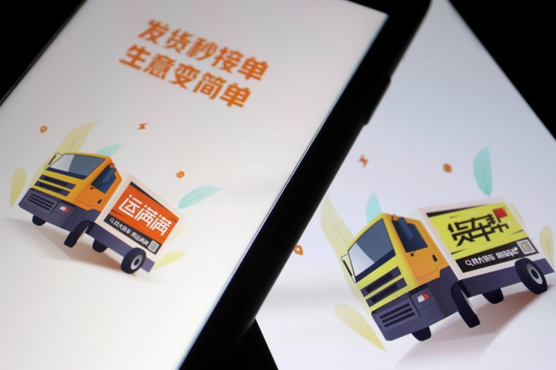 Chinese truck-hailing apps Huochebang and Yunmanman, owned by Full Truck Alliance, seen on smartphones in this illustration picture taken on July 5. Photo: Reuters