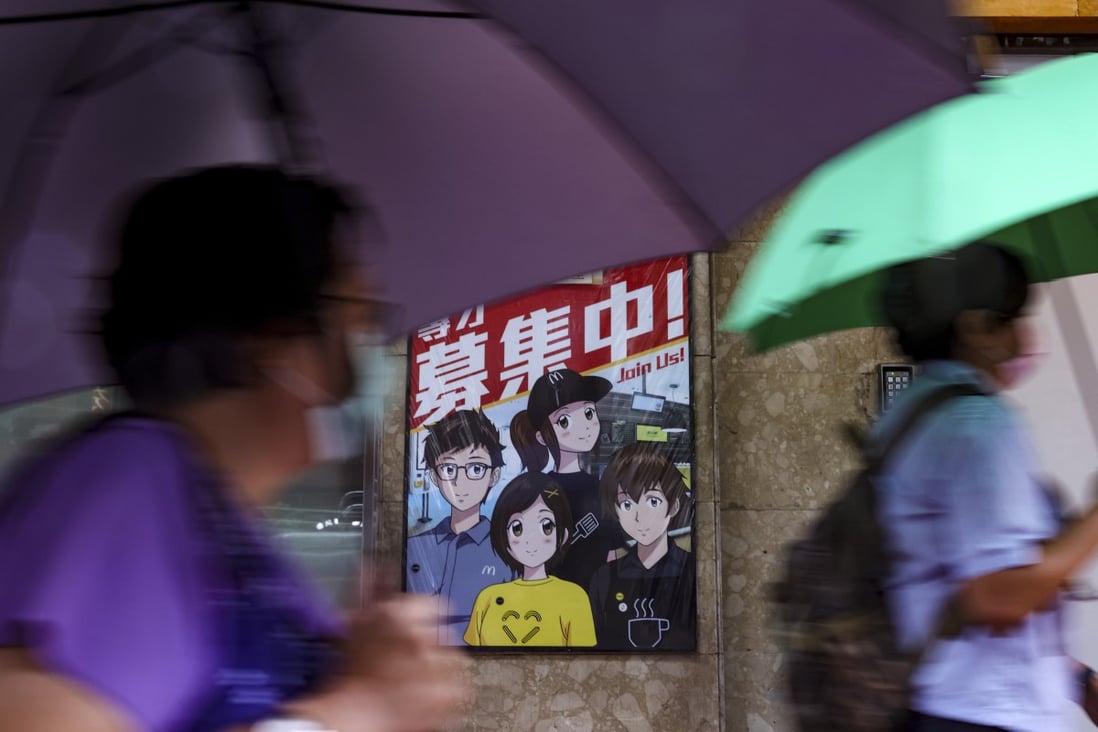 Hong Kong’s jobless rate eased further in the three months to June. Photo: Nora Tam