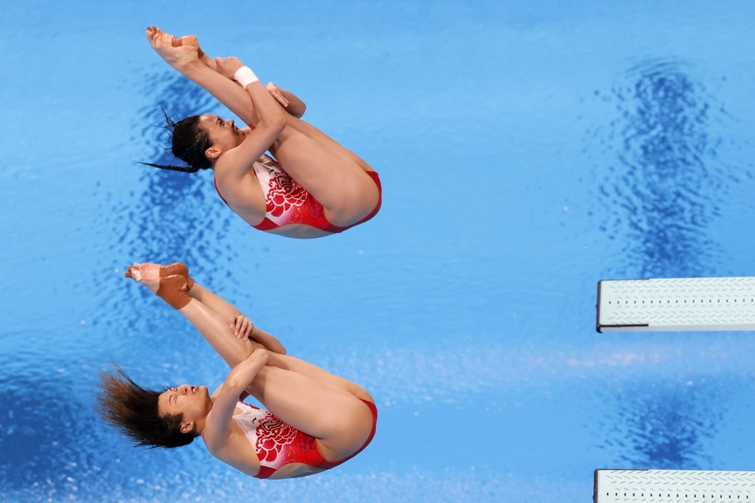 Synchronized diving olympics 2021