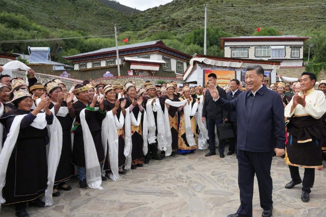Chinaâ€™s Xi makes first official visit to Tibet as tensions rise on Indian border
