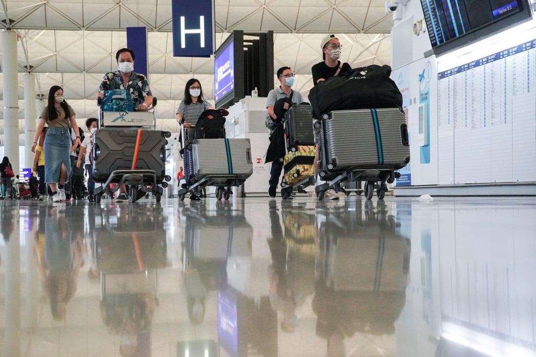 Hong Kong’s Cathay Pacific to cut baggage allowance for cheapest fares, while boosting it Hong Kong’s Cathay Pacific to cut baggage allowance for cheapest fares, while boosting it