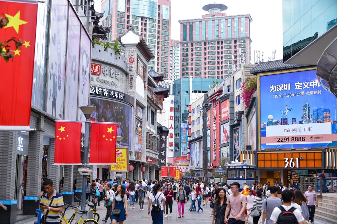 Shenzhen’s famous Dongmen shopping area. Plans to open a new duty-free area in the neighbouring city have sparked serious concern among Hong Kong retailers. Photo: Shutterstock