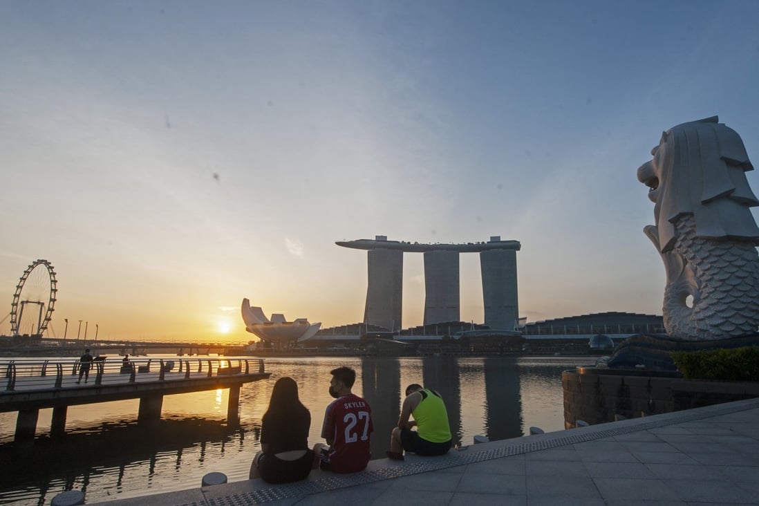 Sunrise at the Merlion Park in Singapore. Photo: Xinhua