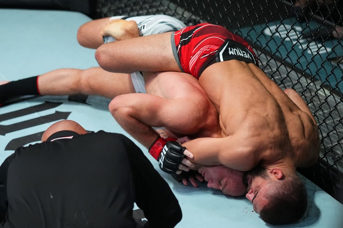 Ramiz Brahimaj secures a rear-naked choke submission against Sasha Palatnikov at UFC Vegas 34. Photos: Chris Unger/Zuffa LLC