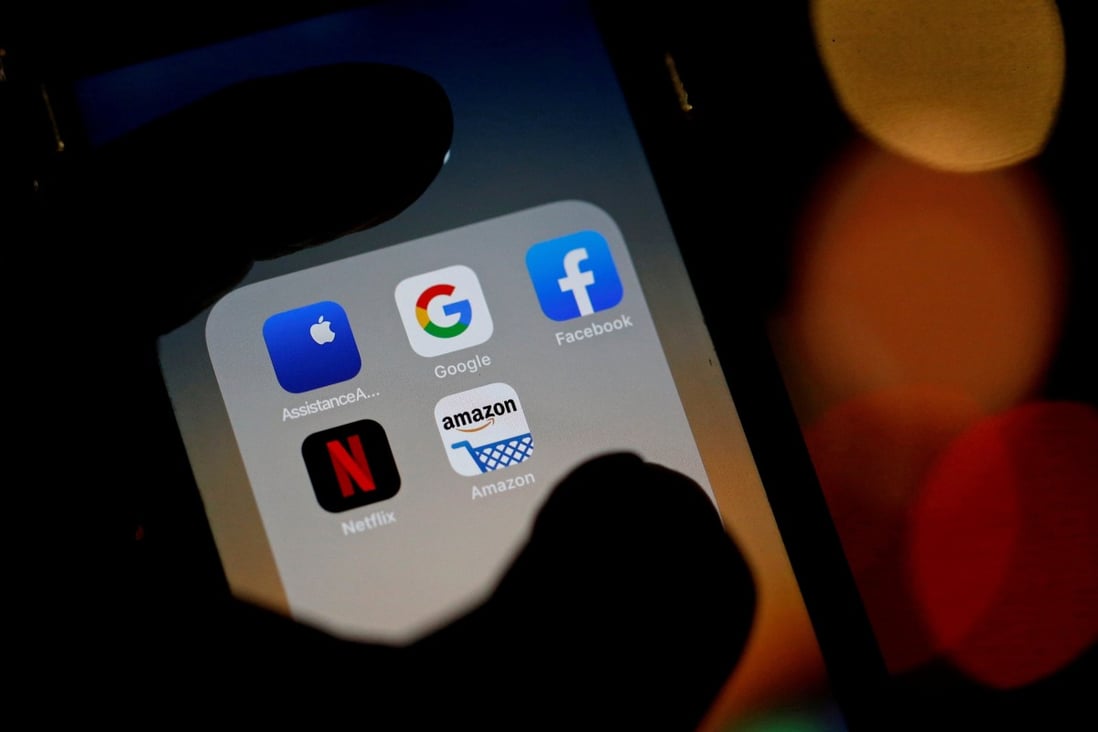 S Korea parliament committee votes to curb Google, Apple commission dominance