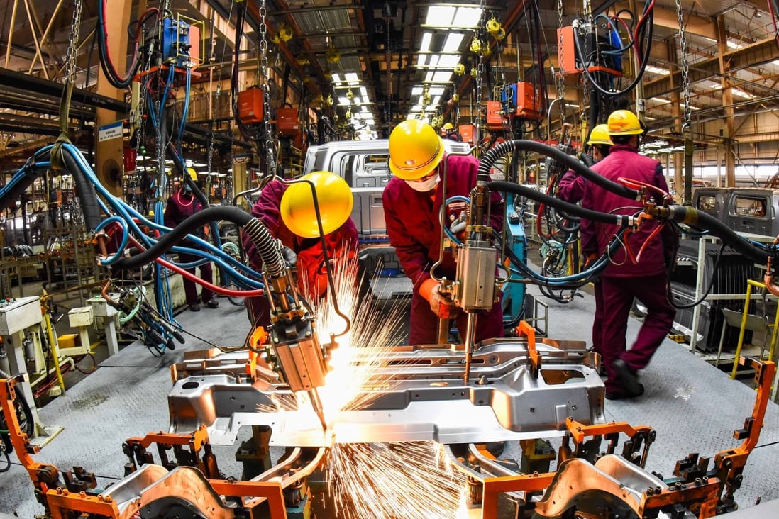 Under the new plan, wage growth is expected to keep pace with productivity increases. Photo: Xinhua