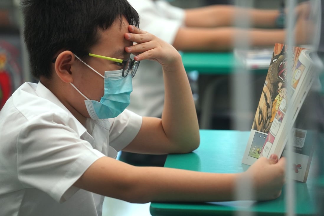 A new study has blamed increased screen time and decreased time outdoors for a ‘myopia boom’ among local children. Photo: Winson Wong