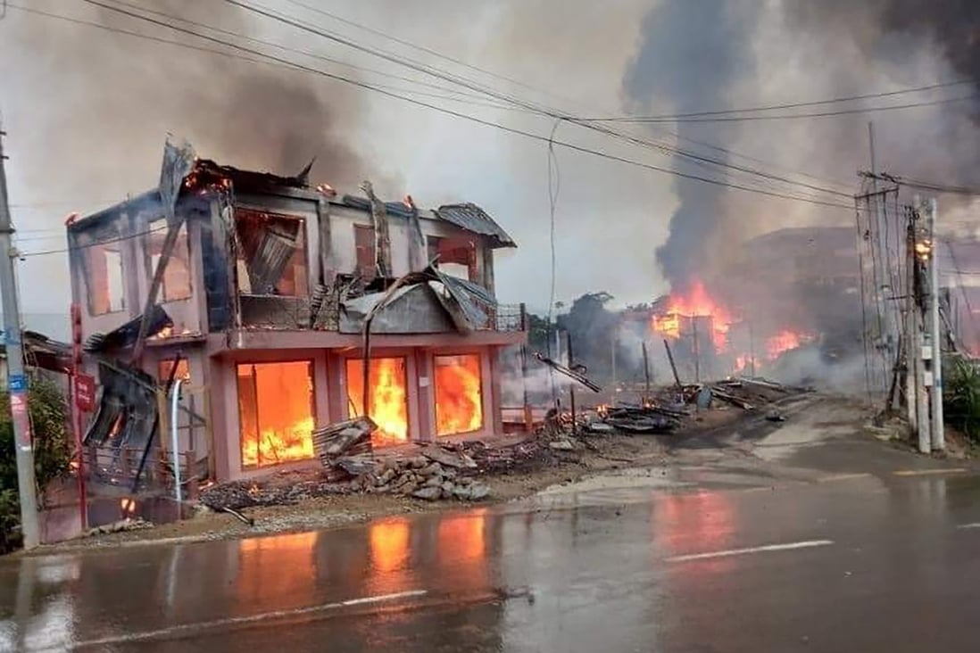 Houses burn in Thantlang town, Chin State, Myanmar, after being shelled by the military with heavy artillery. Photo: EPA