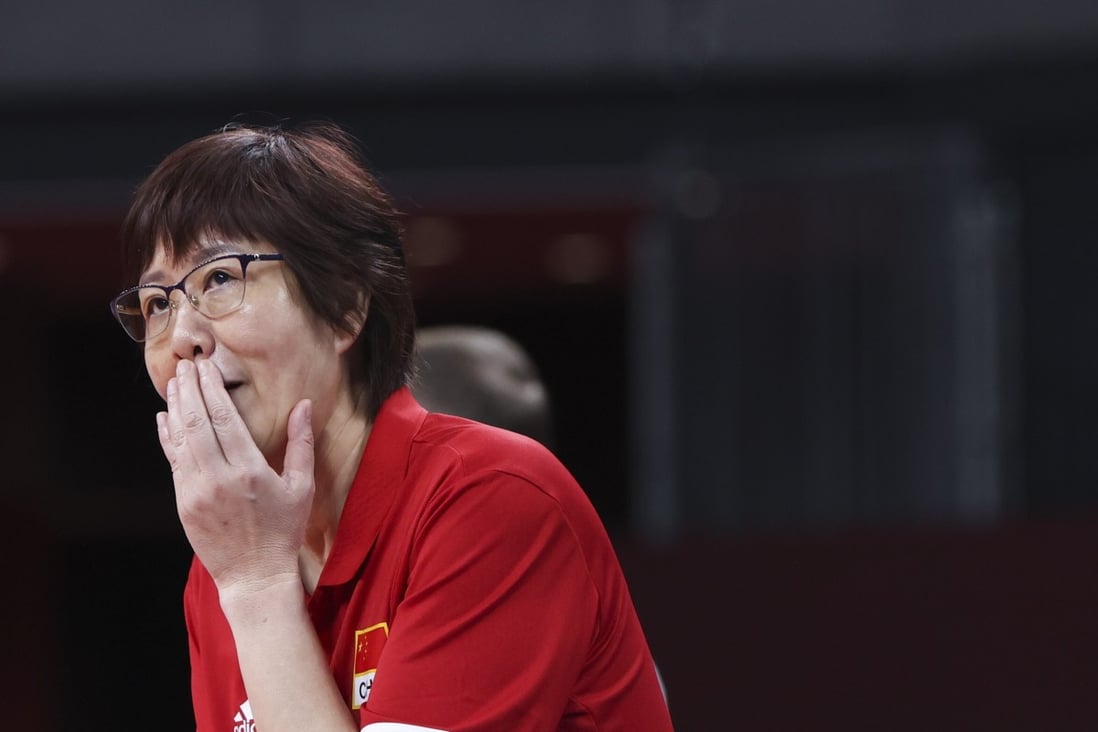 Former Guangdong Evergrande coach Lang Ping watches her China team during the women's volleyball preliminary round match between China and Italy at the Tokyo 2020 Olympic Games. Photo: Xinhua