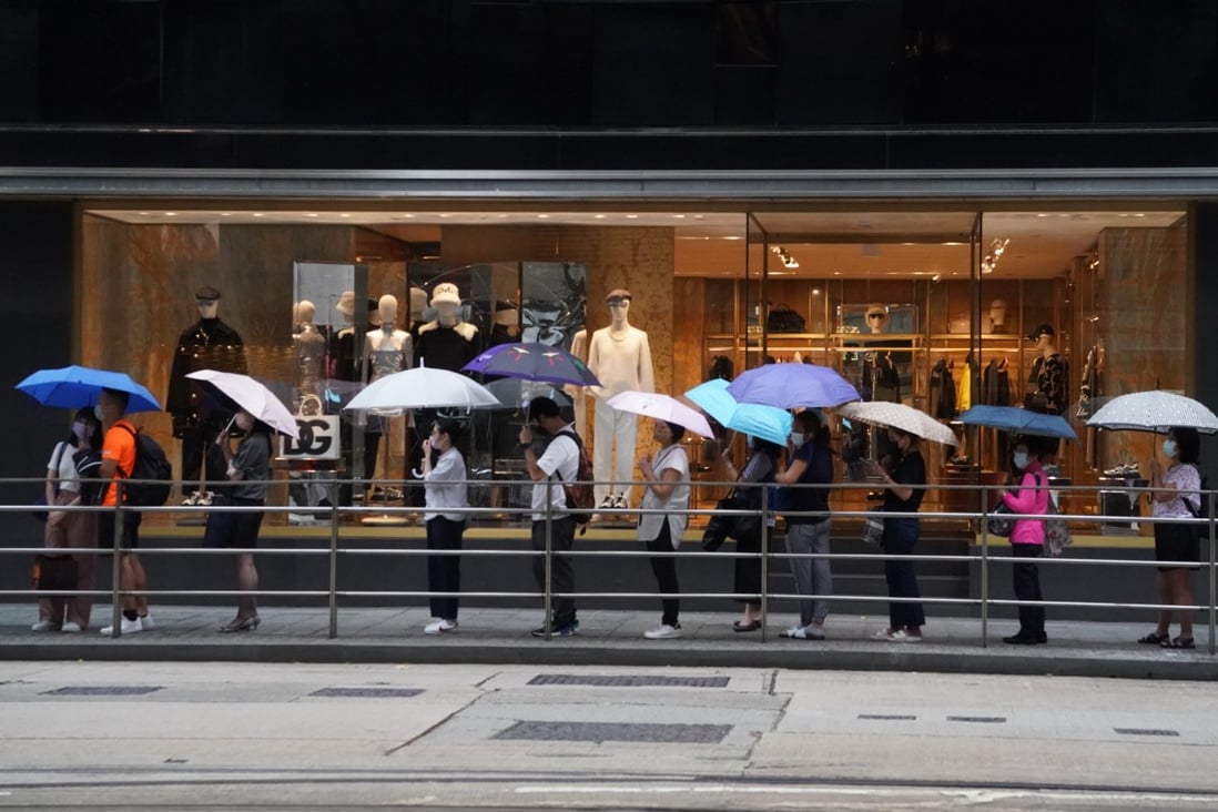 Tech stocks in Hong Kong gave up all of Monday’s rally while the city braces for the approaching typhoon Kompasu. Photo: Felix Wong