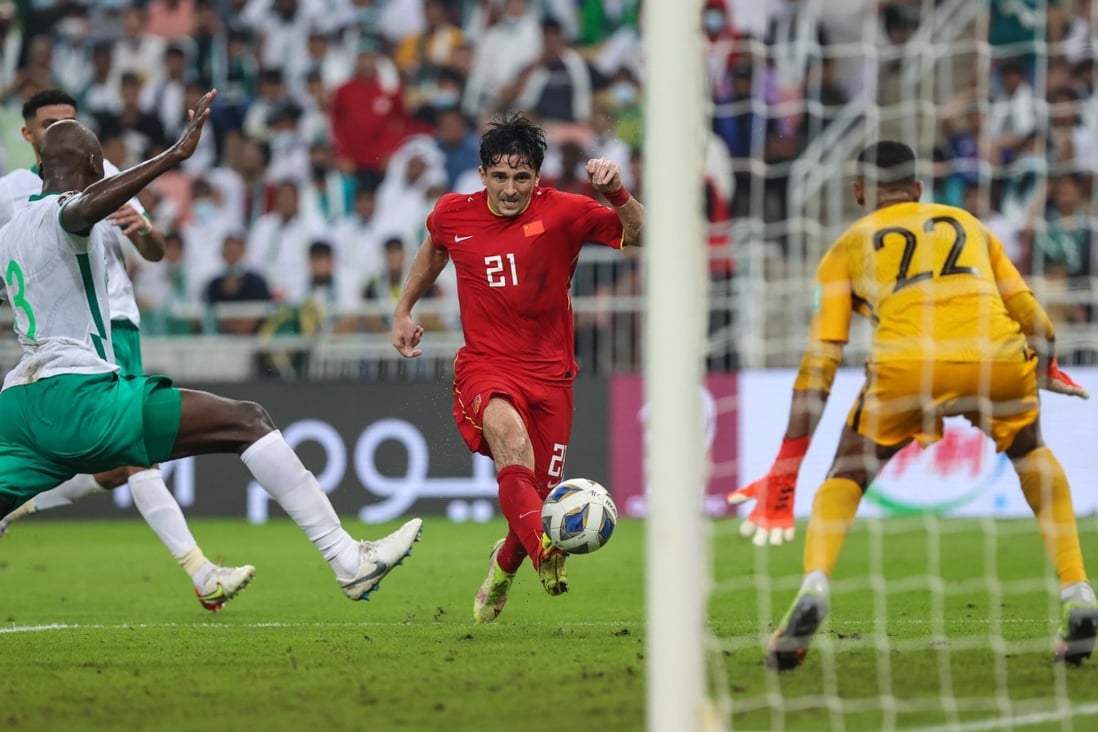 China’s naturalised striker Aloisio (known as Luo Guofu in Chinese) misses a chance to equalise against Saudi Arabia in their Fifa World Cup Qatar 2022 Asian qualification match. Photo: Xinhua